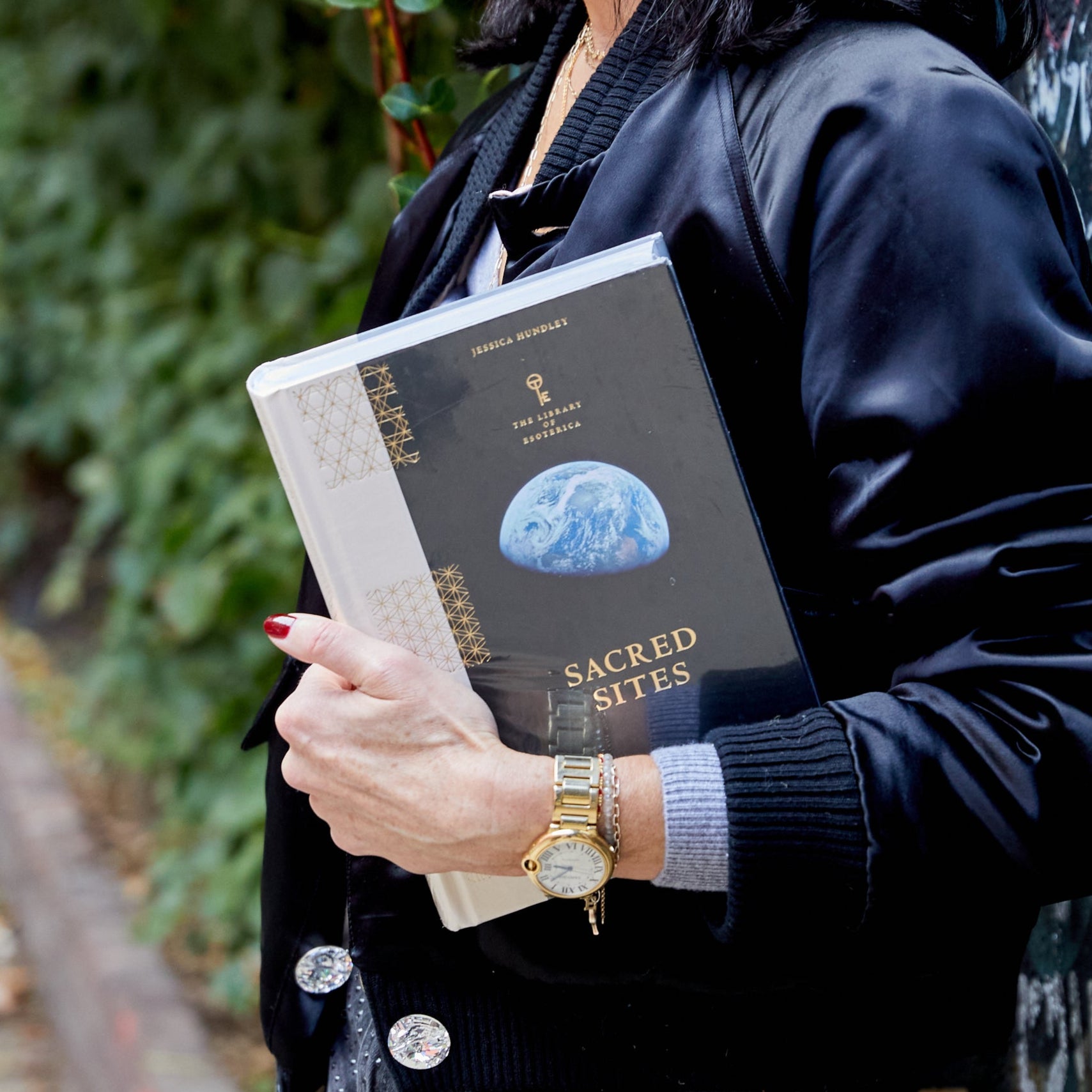 Sacred Sites. The Library of Esoterica