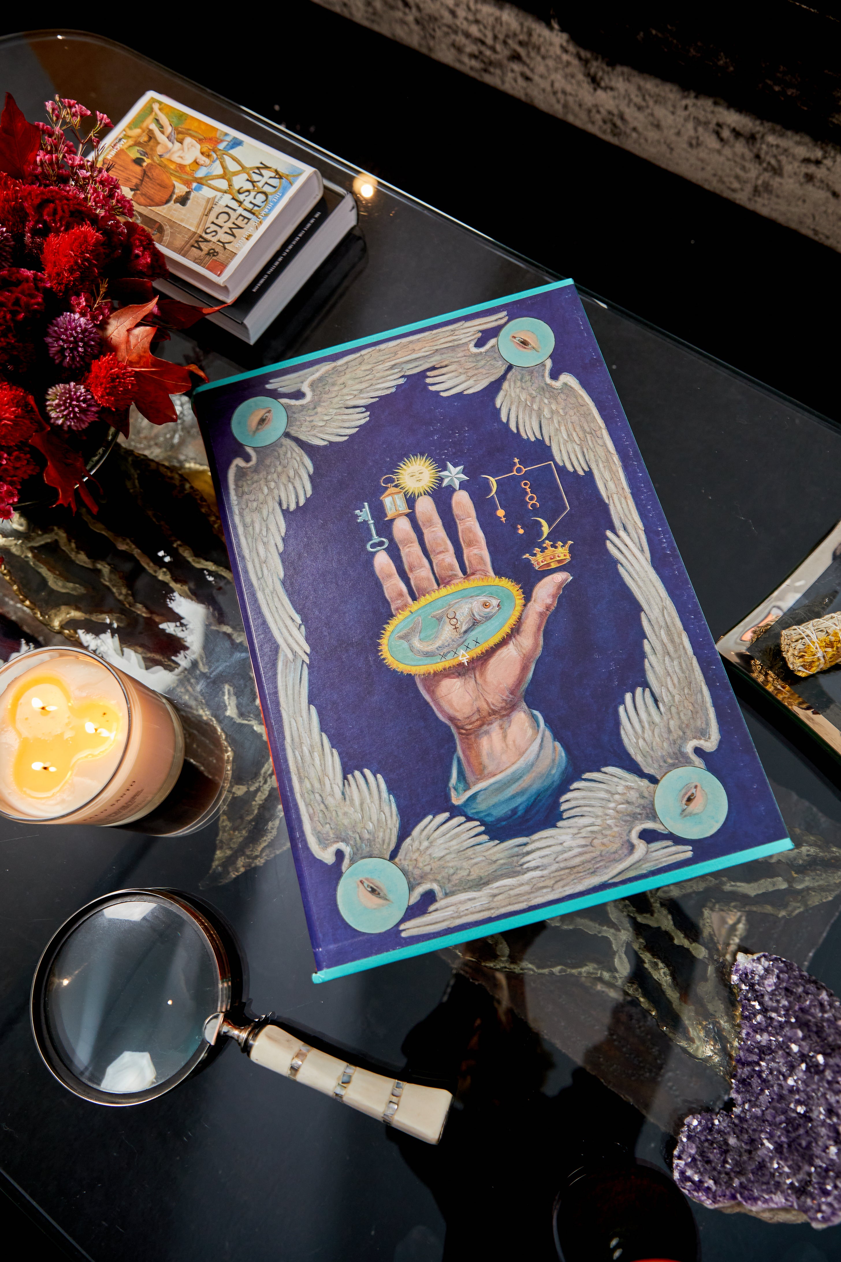 Manly Palmer Hall. Secret Teachings of all Ages